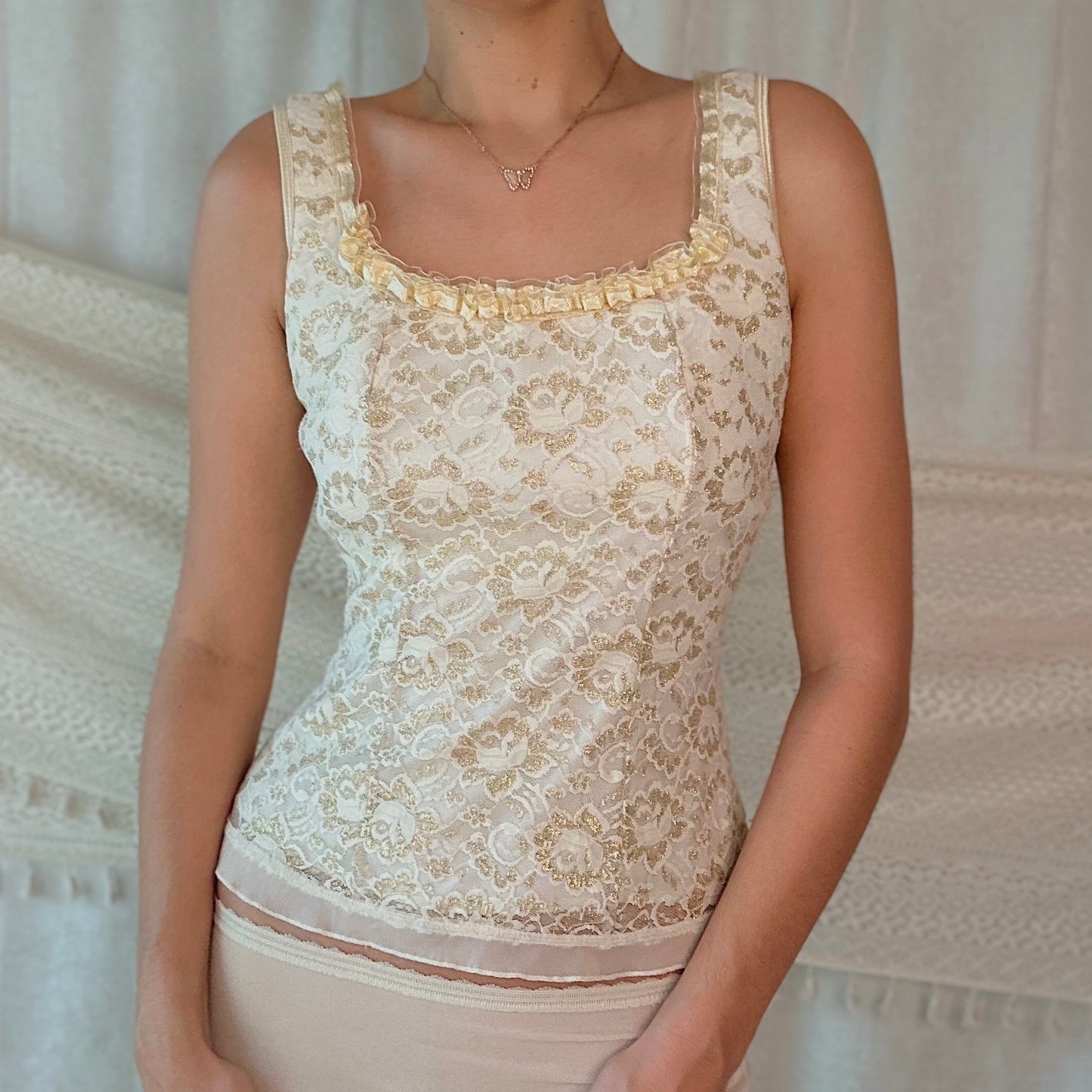 Y2K Ivory & Gold Metallic Lace Top / SZ M