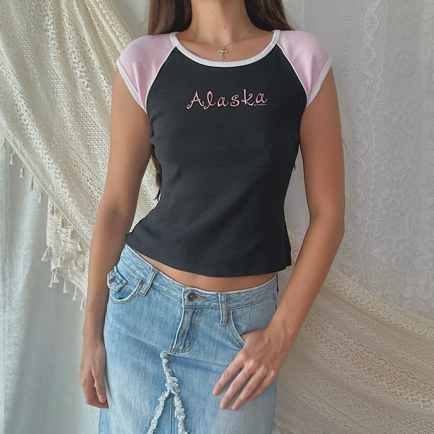 Y2K Black & Pink Alaska Tee / SZ M