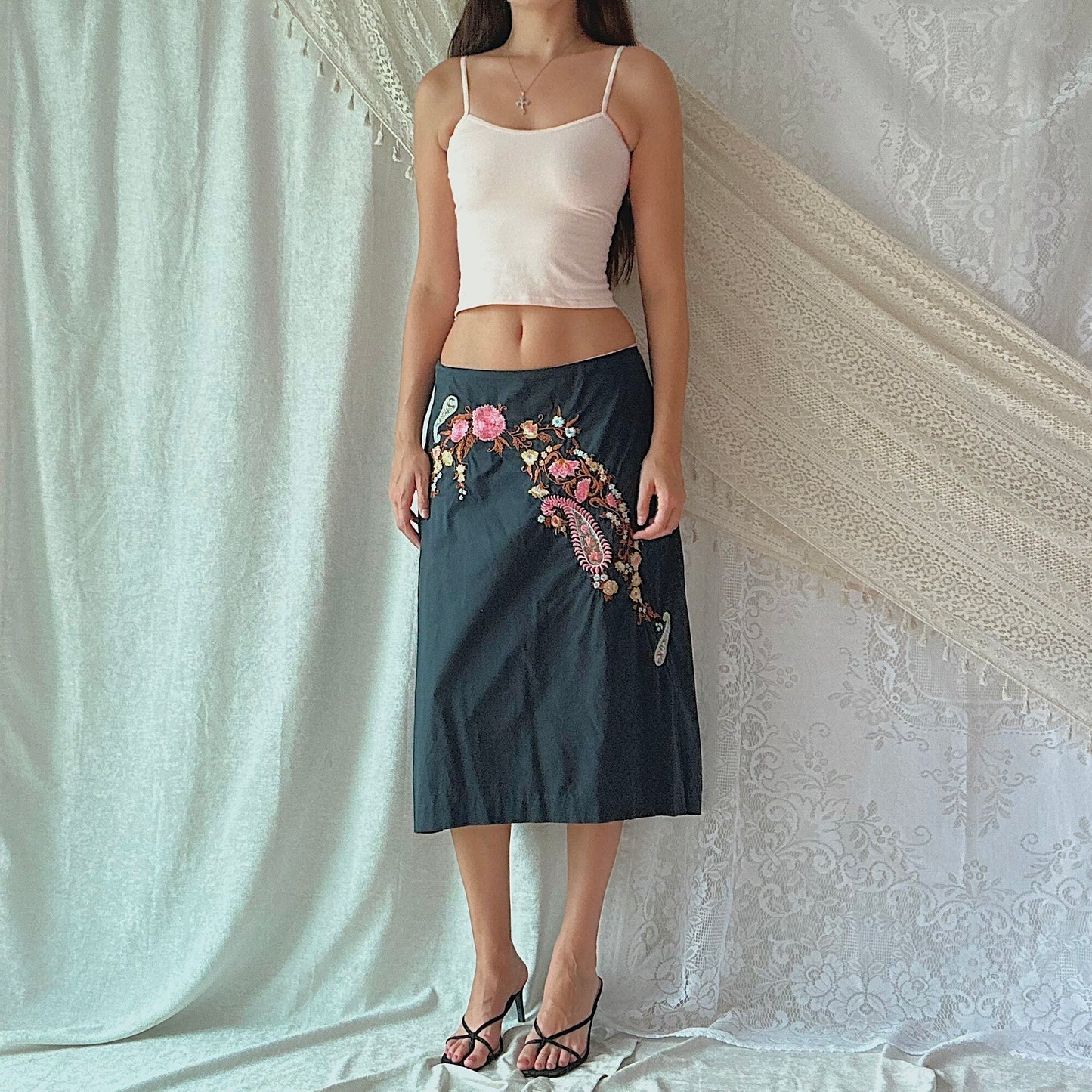 Y2K Black Cotton Embroidered Midi Skirt / SZ M