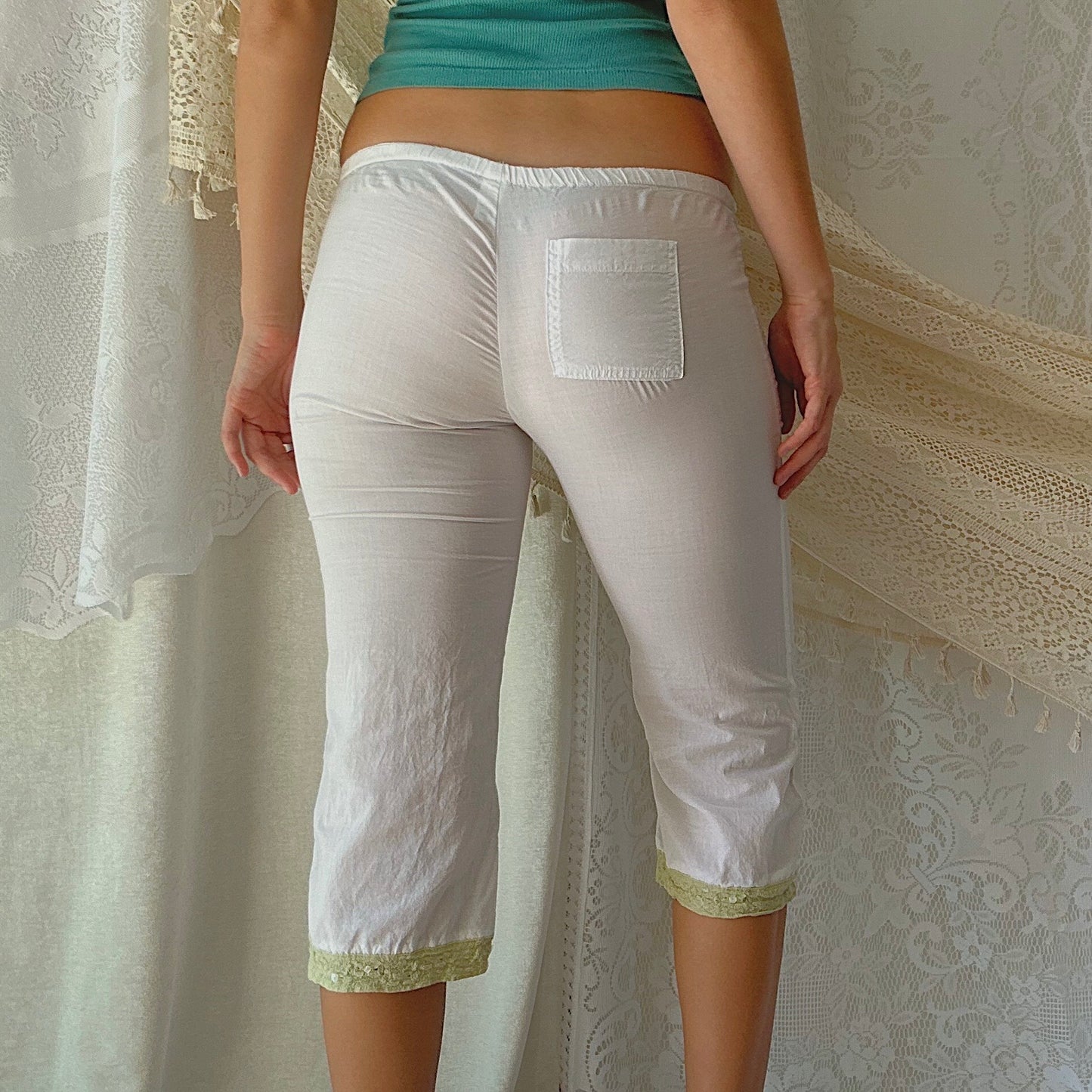 Y2K White Cotton Capri's / SZ XS/S
