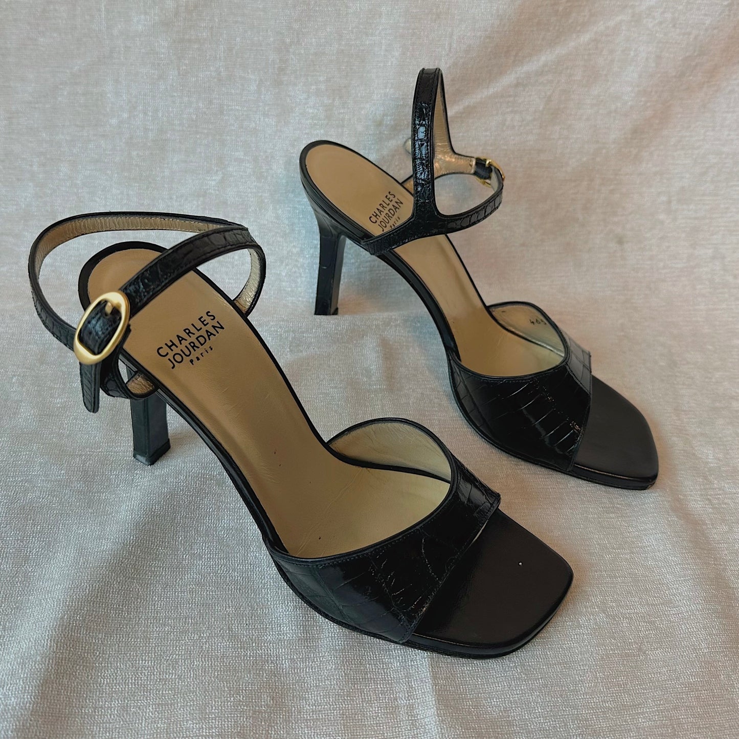 Y2K Parisian Black Heels / SZ 7
