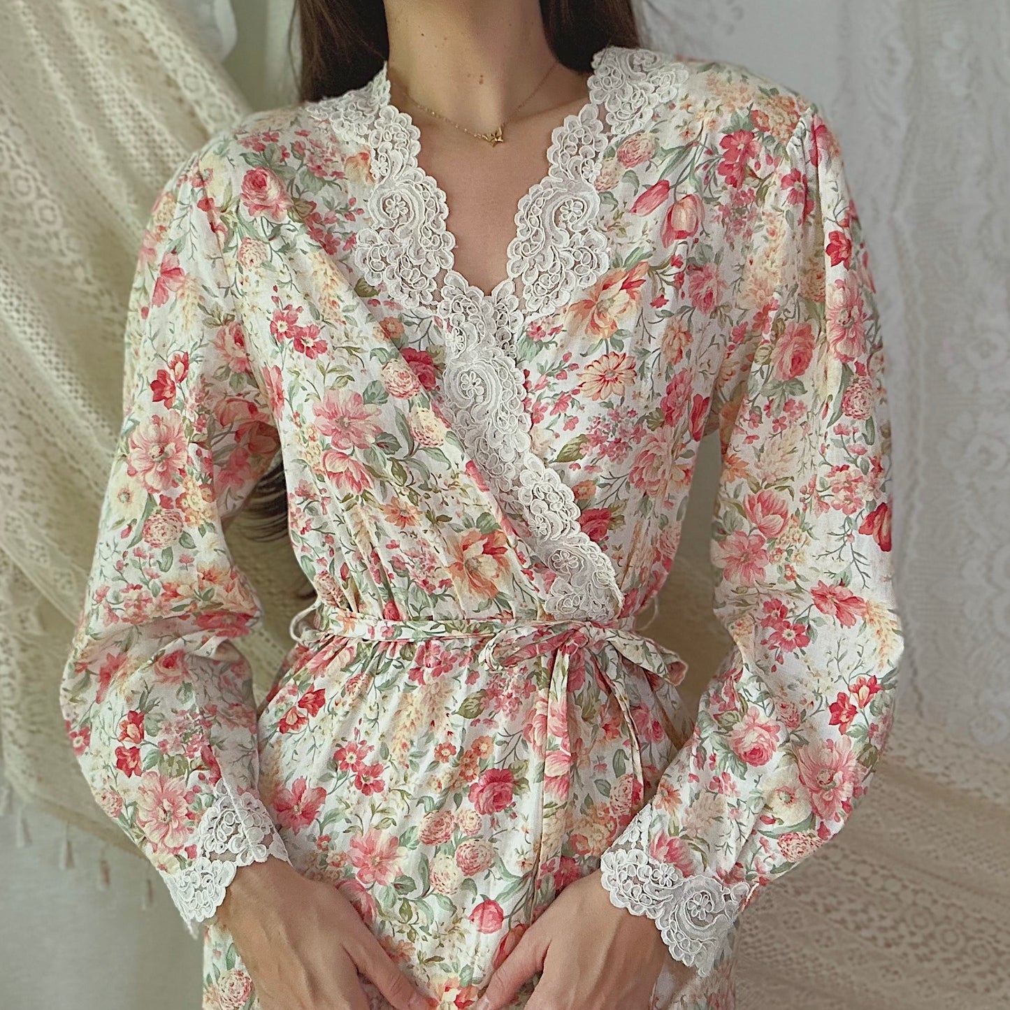 80's Cream & Pink Floral Cotton Robe / One Size