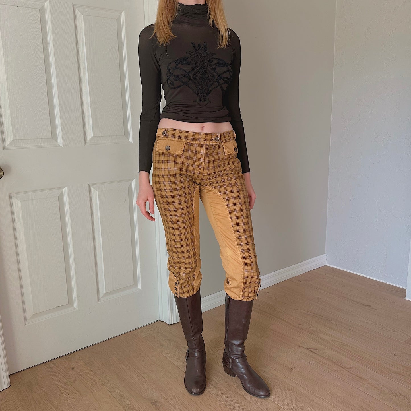 Patrizia Pepe Mustard Plaid Capri's / SZ 6