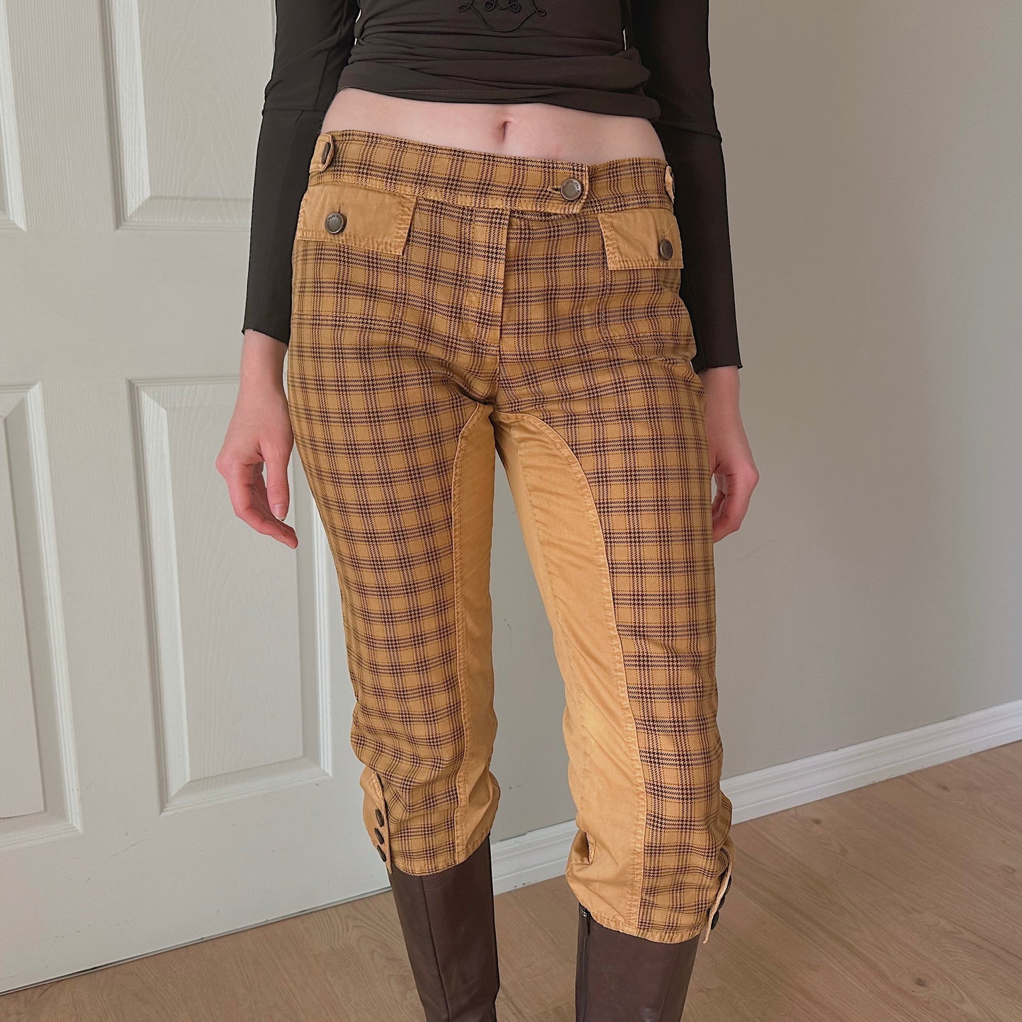 Patrizia Pepe Mustard Plaid Capri's / SZ 6
