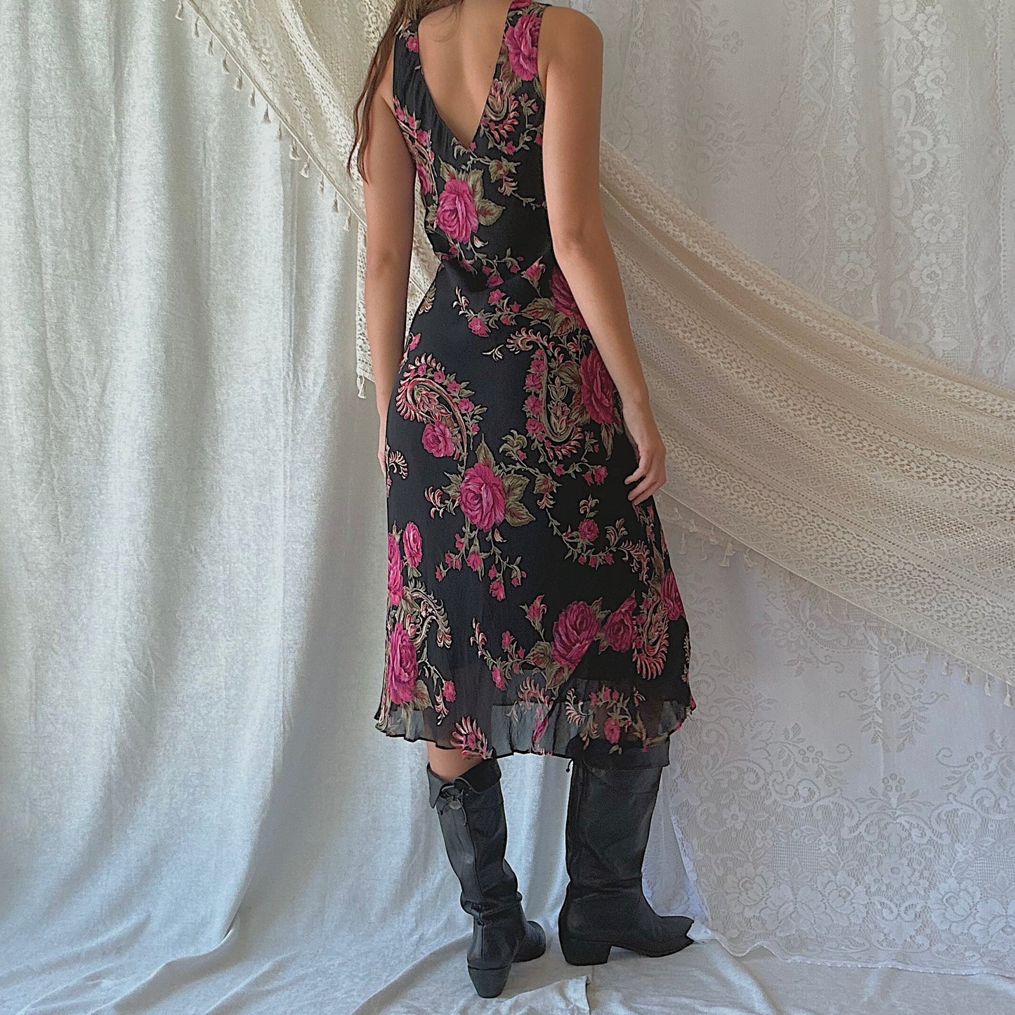 90's Black & Magenta Floral Rayon Dress / SZ M