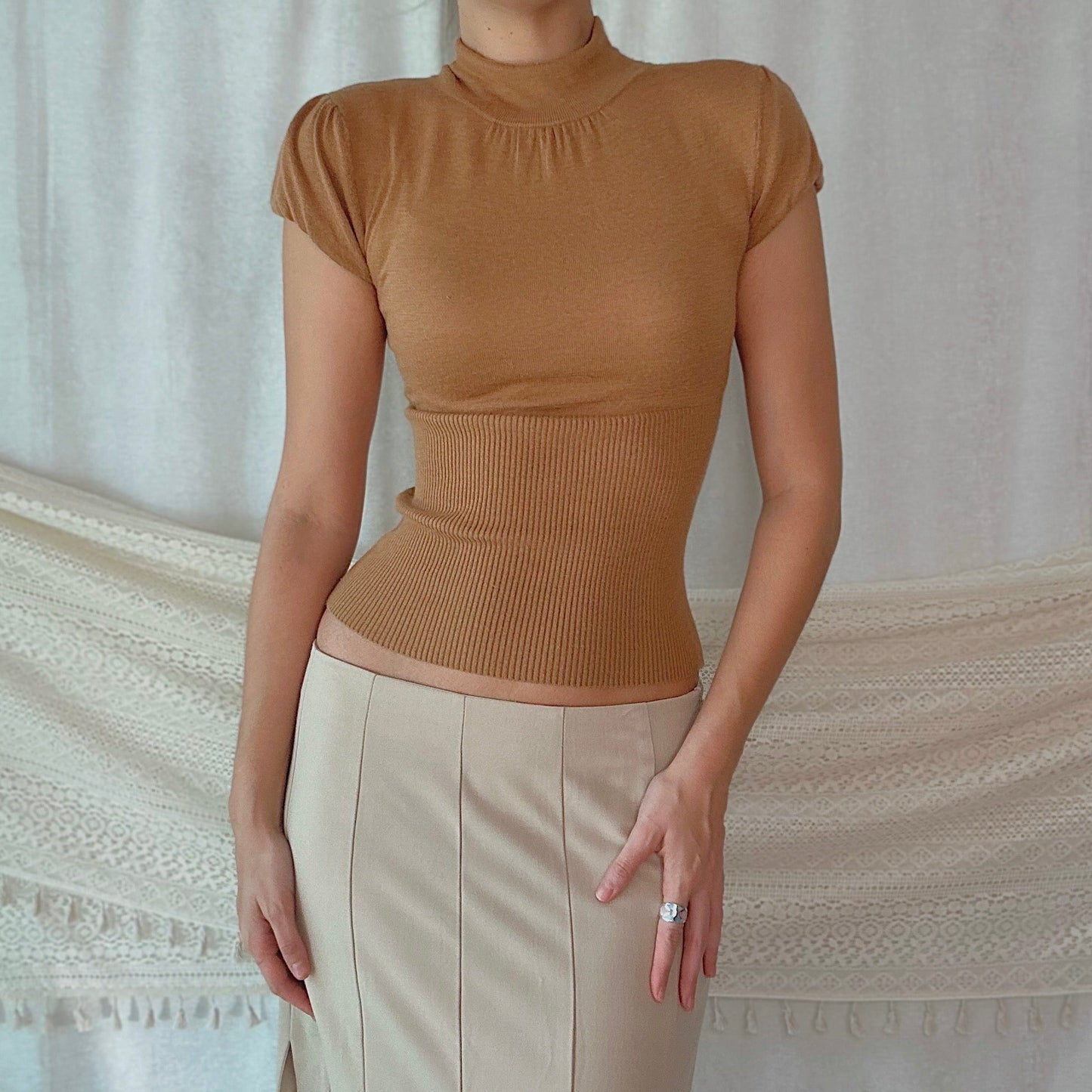 Y2K Bebe Camel Knit Puff Sleeve Top / SZ S