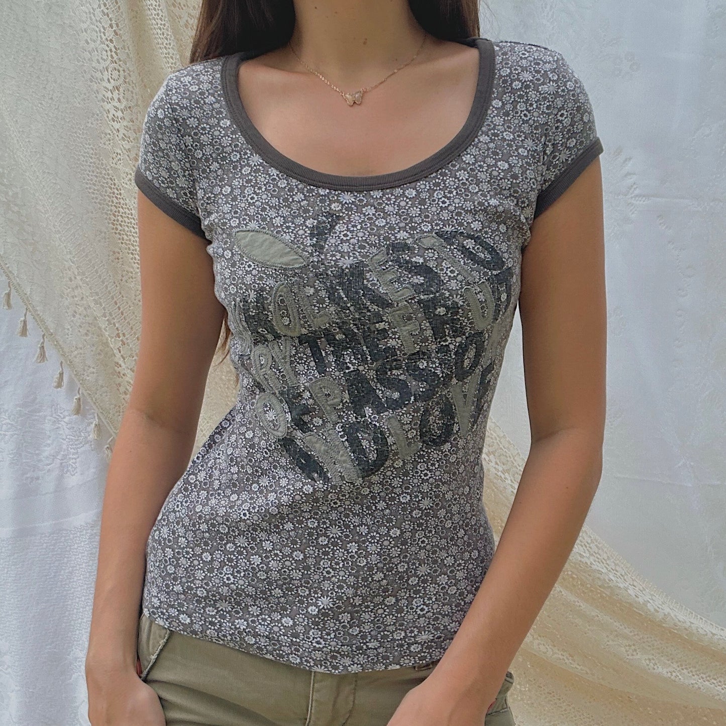Y2K EDC Grey Printed Apple Tee / SZ S-M