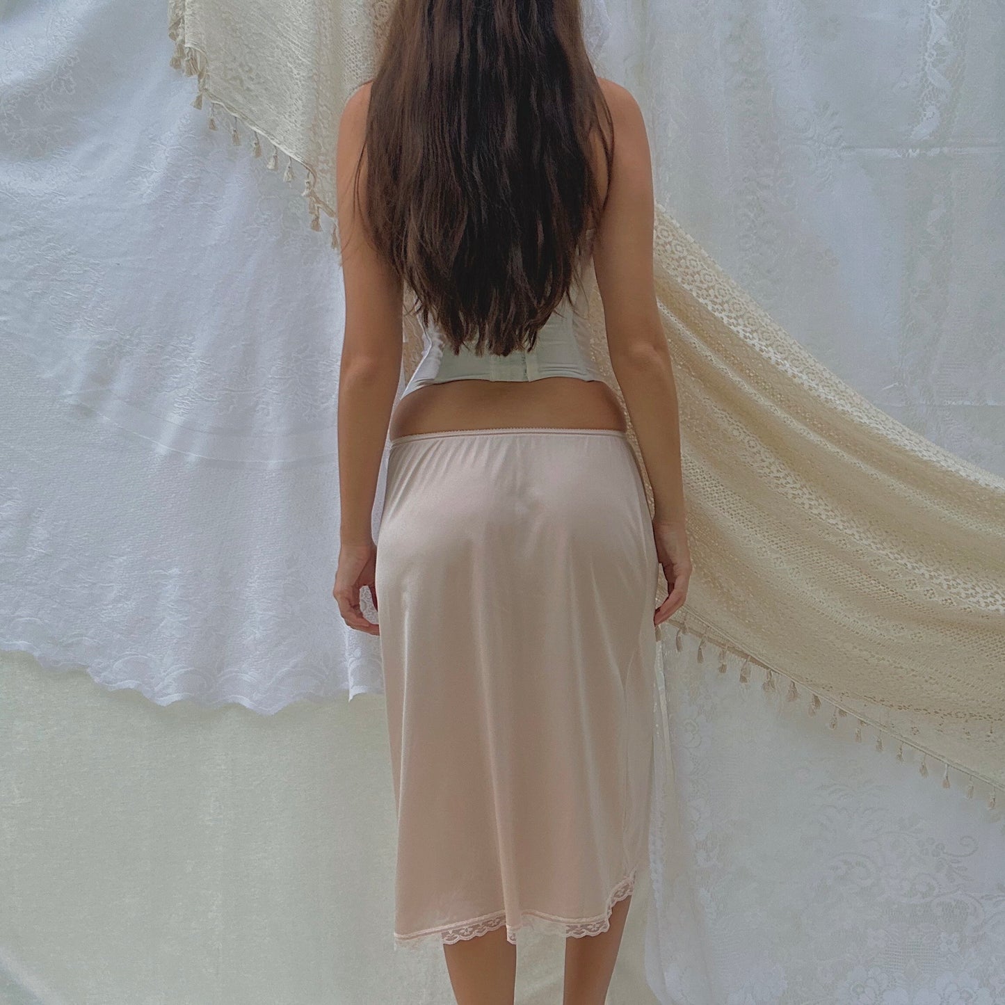 80's Pale Blush Midi Slip Skirt / SZ XS-M