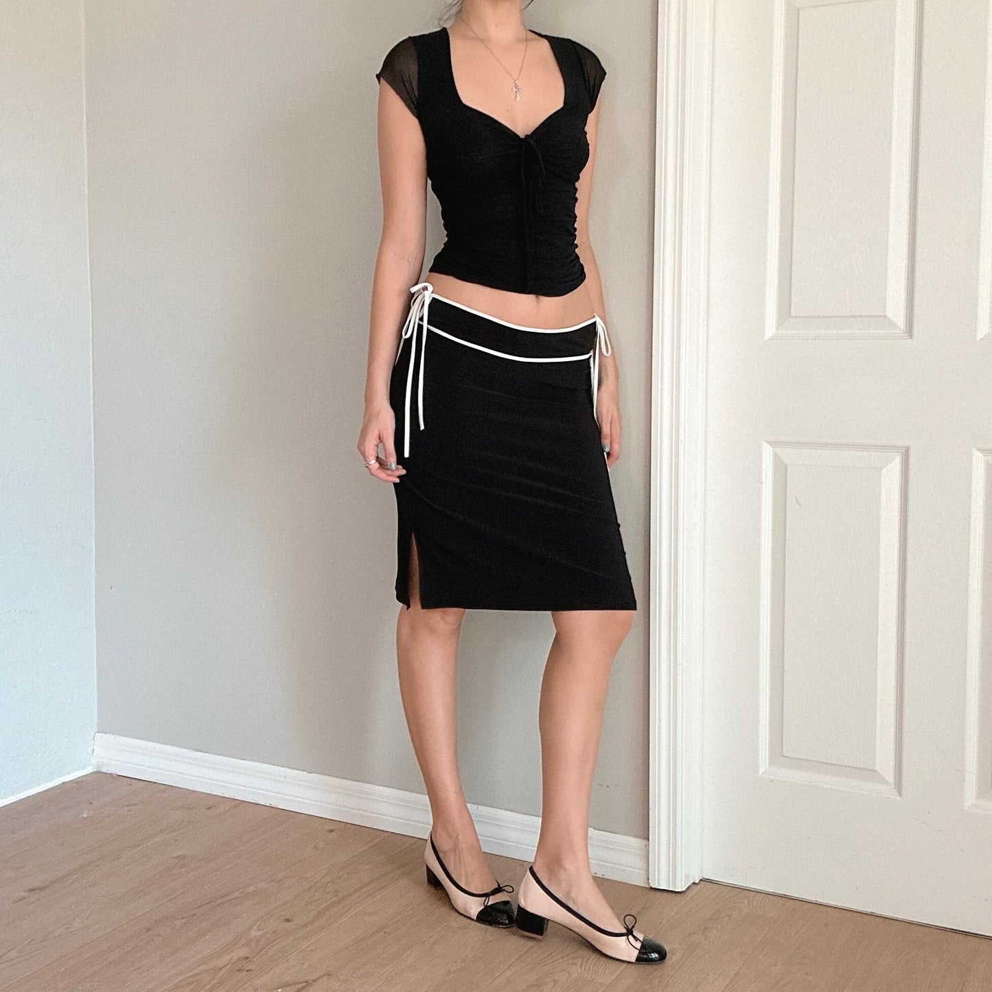 Y2K B&W Contrast Tie Midi Skirt / SZ S-M