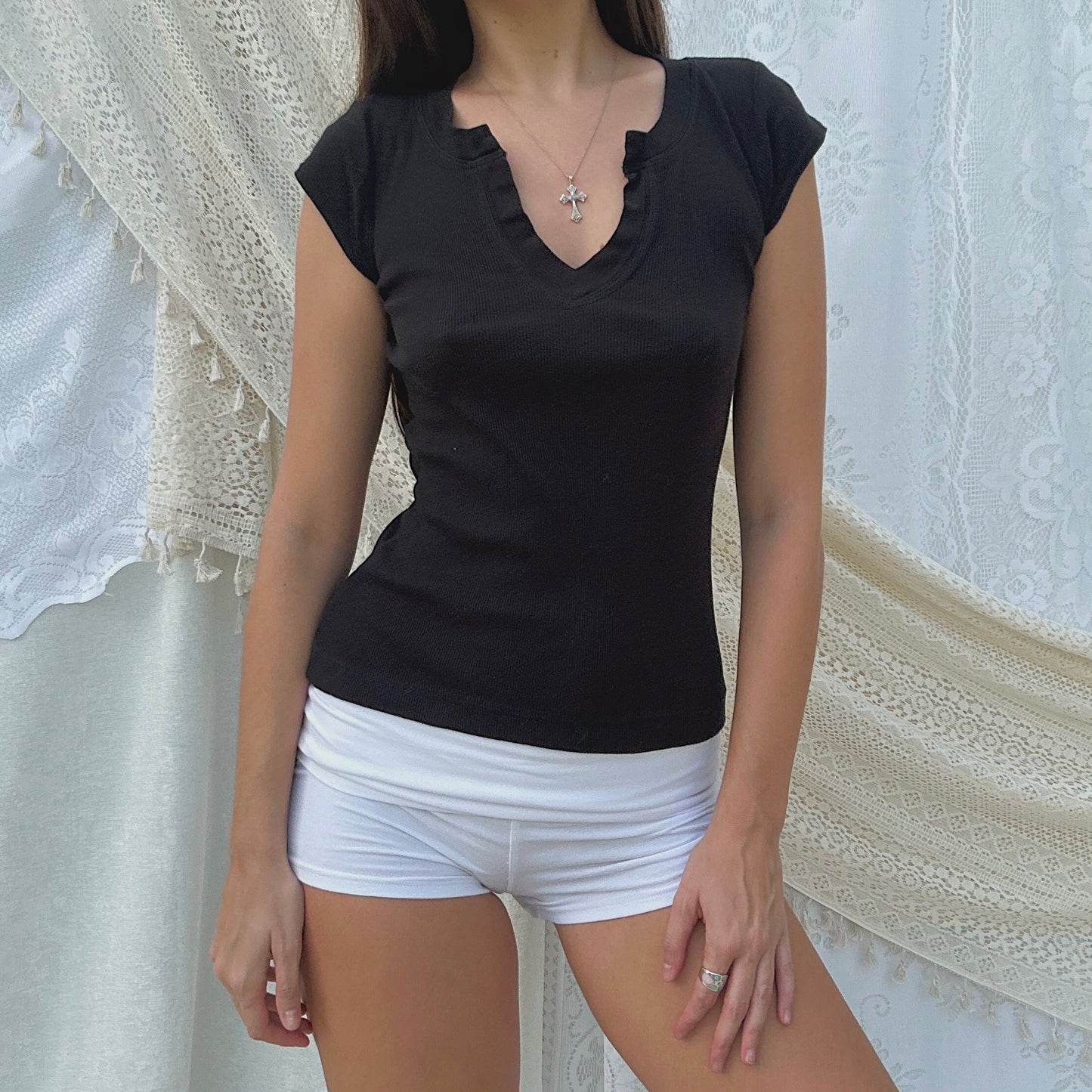 Y2K Black Cotton Henley Tee / SZ M-L