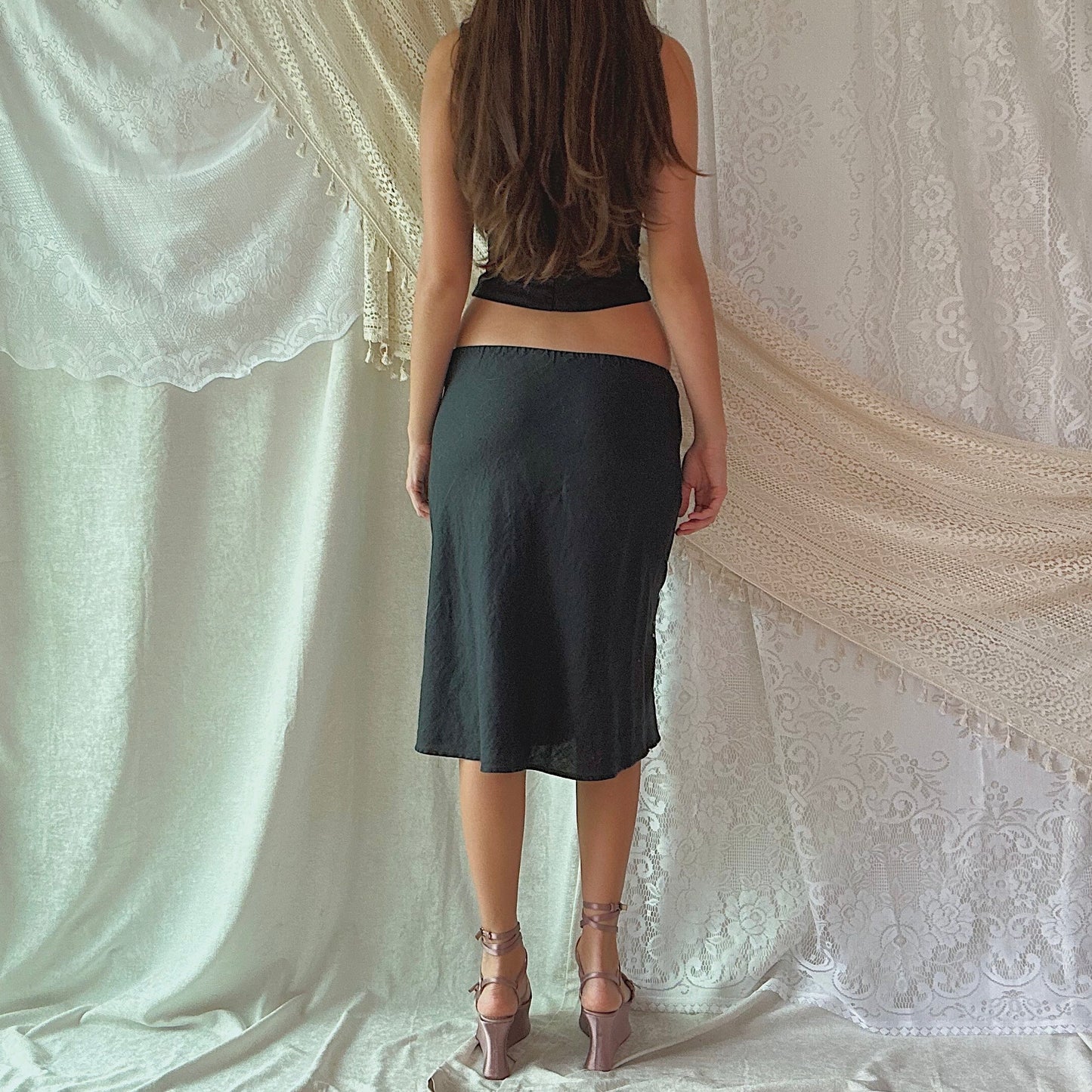 Y2K Black Linen Embroidered Midi Skirt / SZ S-M