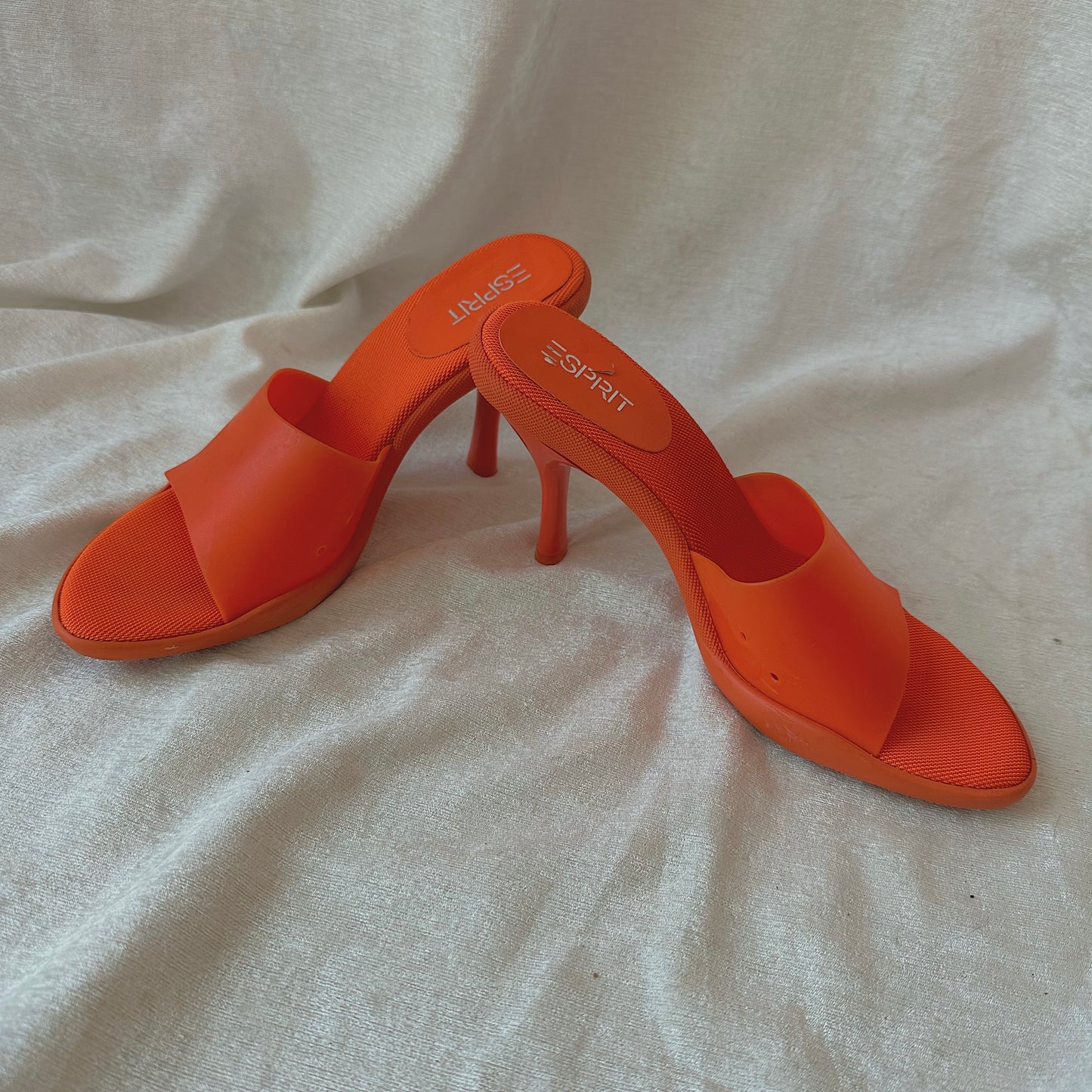 Y2K Esprit Orange Rubber Heels / SZ 7.5