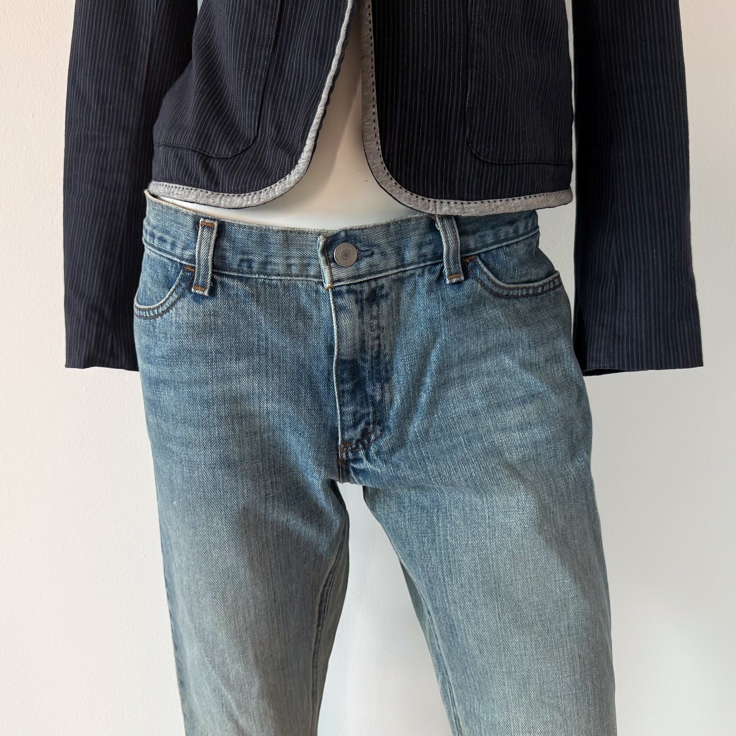 Y2K Gap Medium Wash Denim Jeans / SZ 8