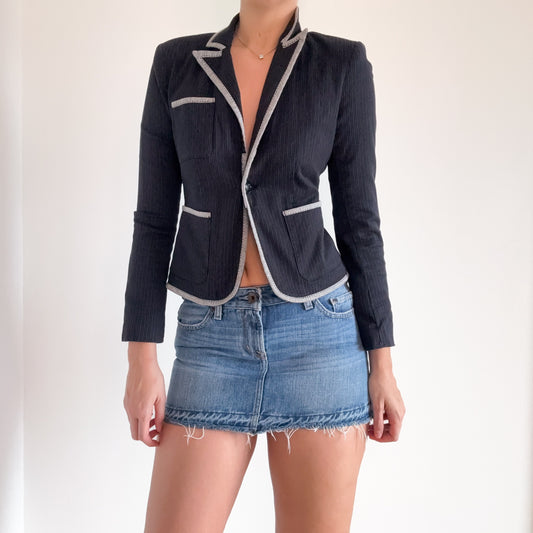 Y2K Medium Wash Denim Frayed Mini Skirt / SZ 4/6