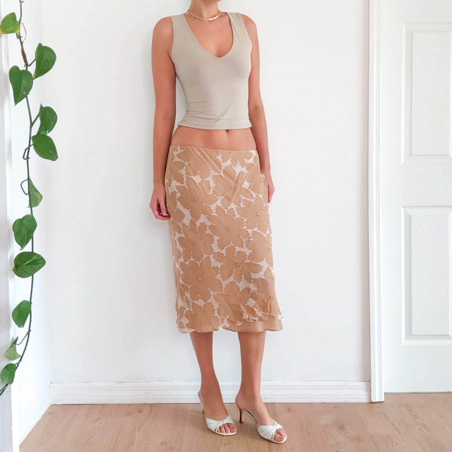 Y2K Tan Floral Silk Beaded Midi Skirt / SZ M/L