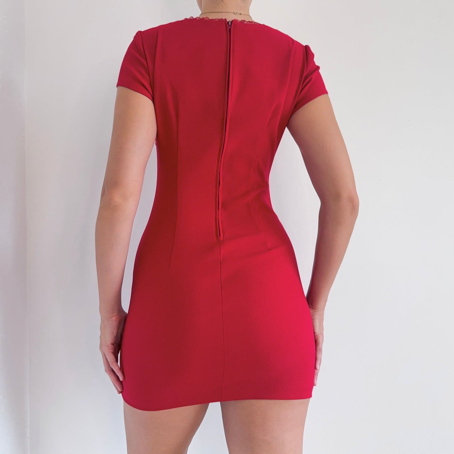 90's Red Embroidered Mini Dress / SZ 6