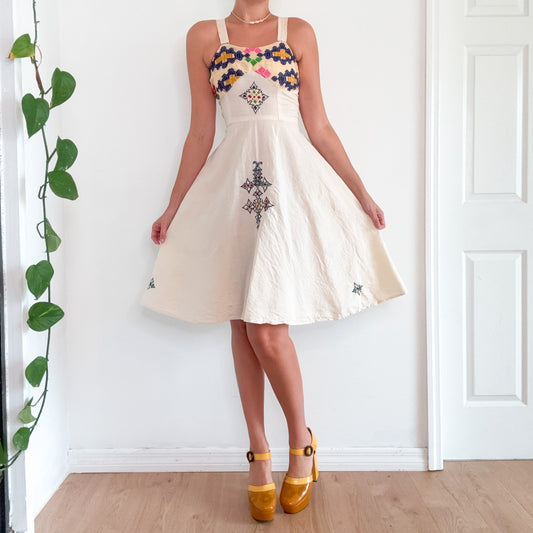70's Cream Multicolor Linen Embroidered Dress / SZ S
