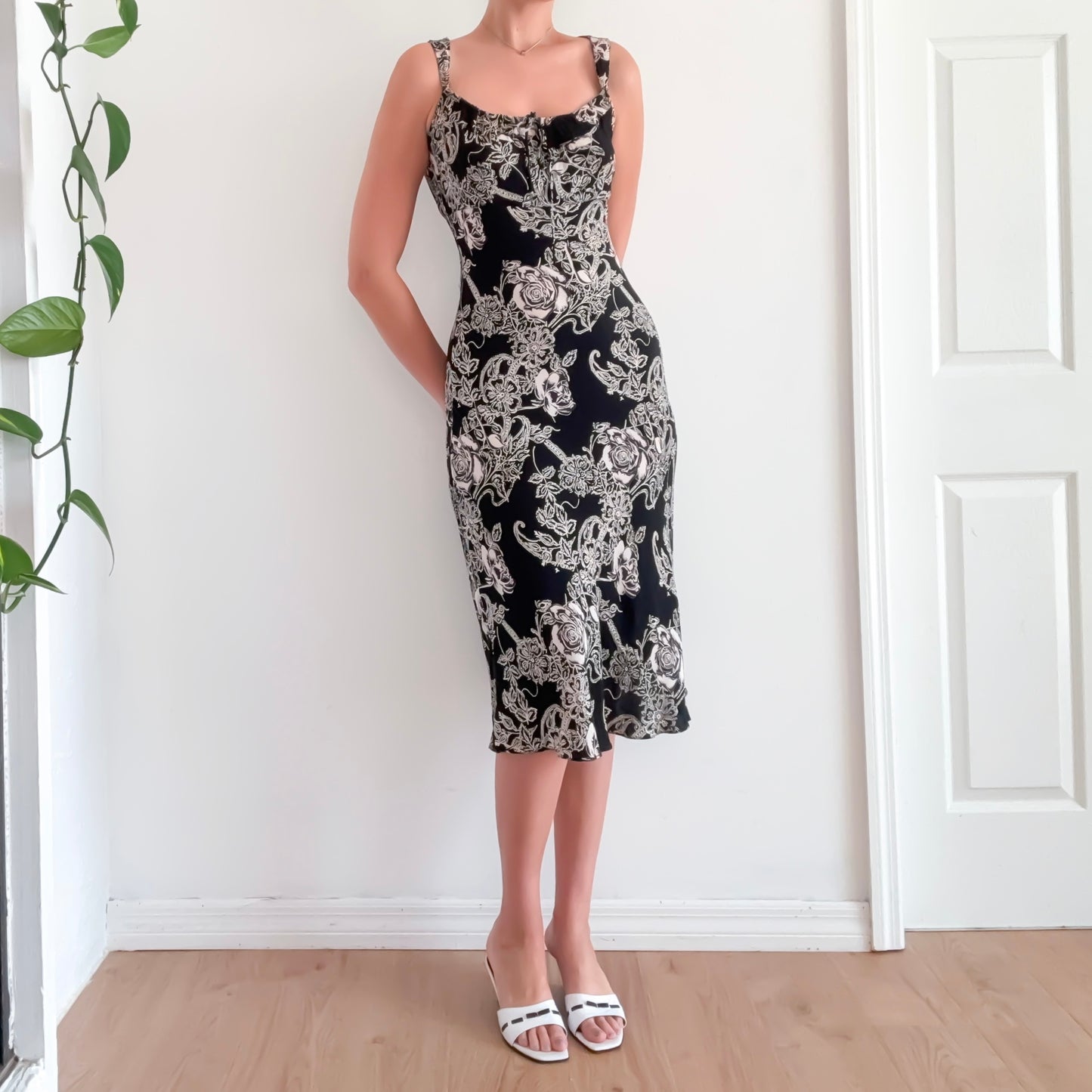 Y2K Black & Ivory Floral Rayon Midi Dress / SZ S