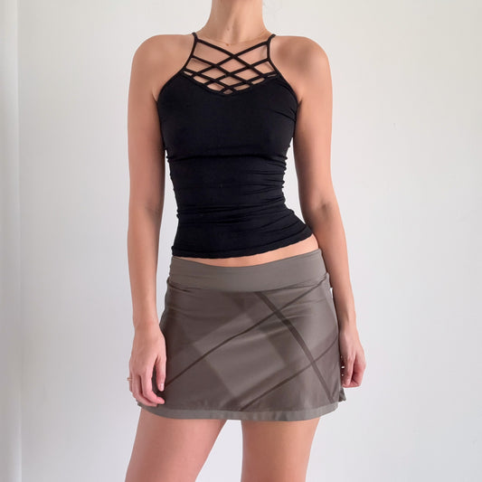 Y2K Black Criss-Cross Stretch Tank / SZ XS-M