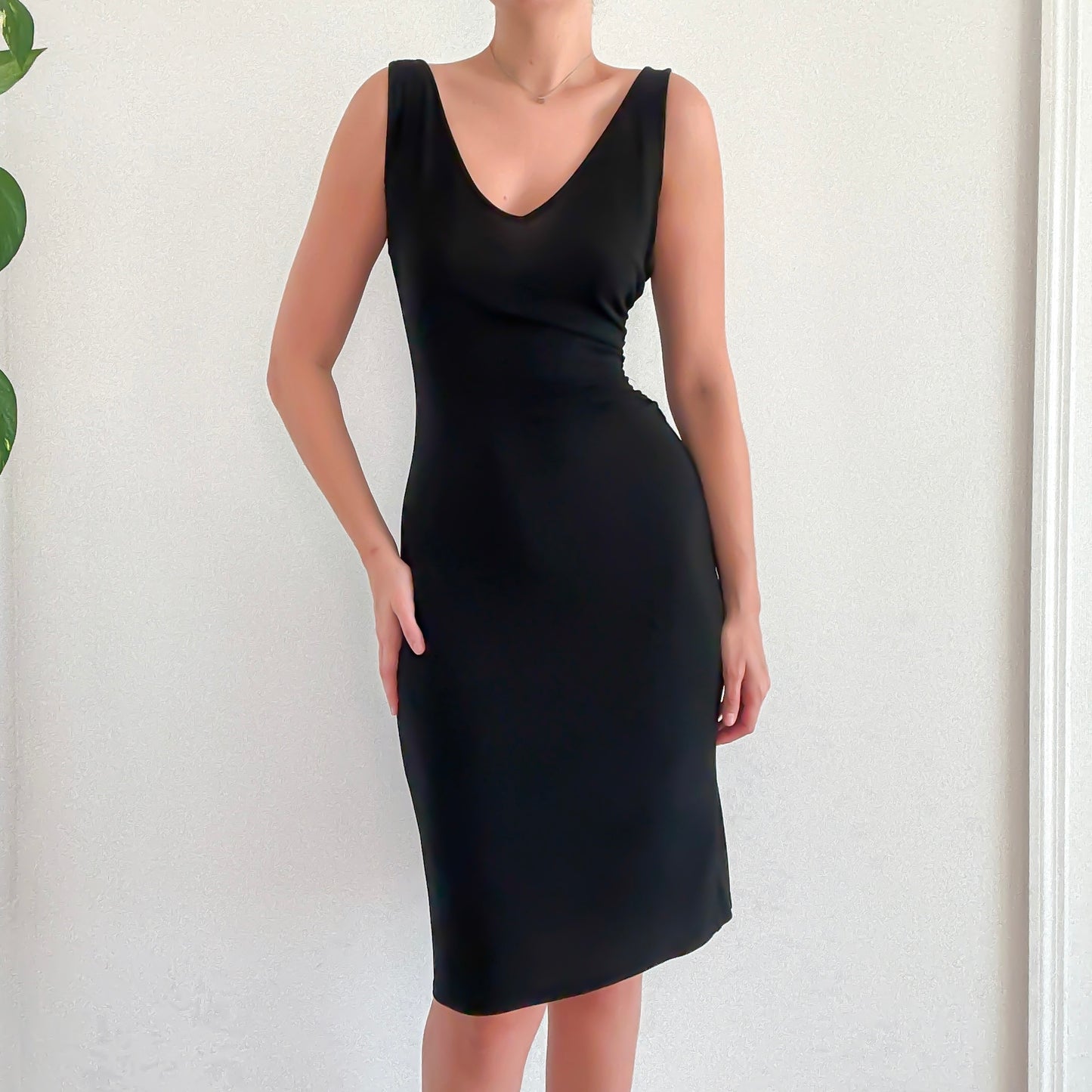 Y2K Diane vonFurstenburg Black Midi Dress / SZ 4