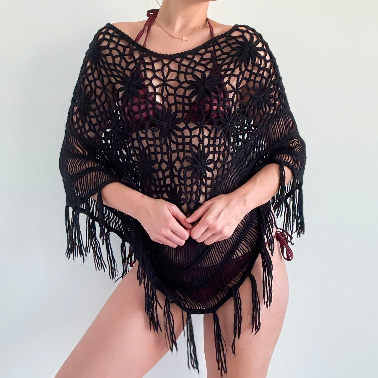 Y2K Black Knitted Fringe Poncho / One Size