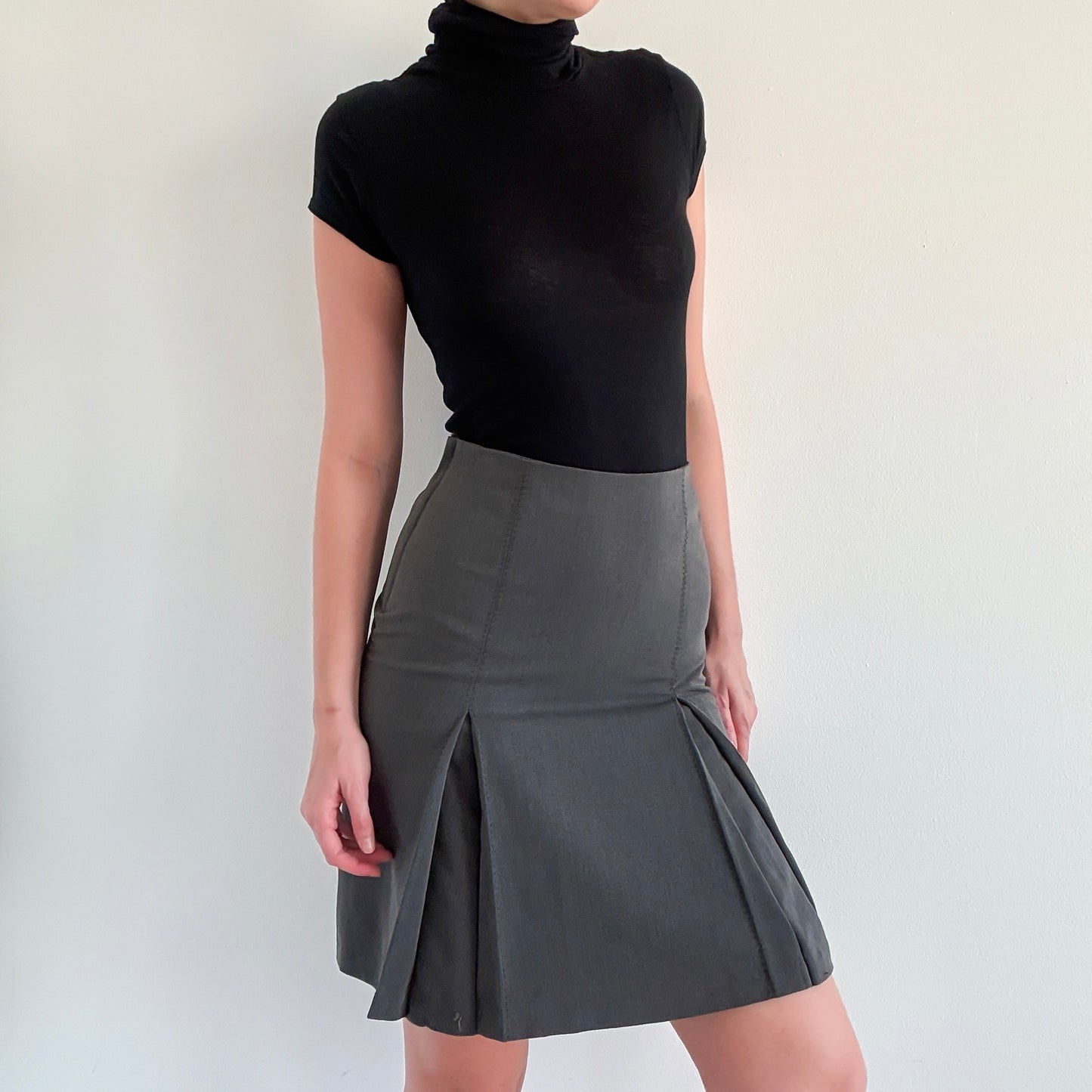 Y2K Grey Pleated Work Midi Skirt / SZ 4/6