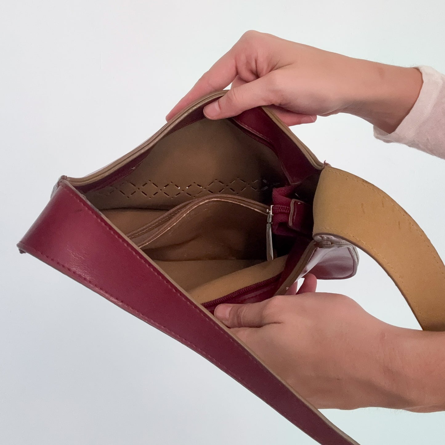 90's Maroon Faux Leather Handbag