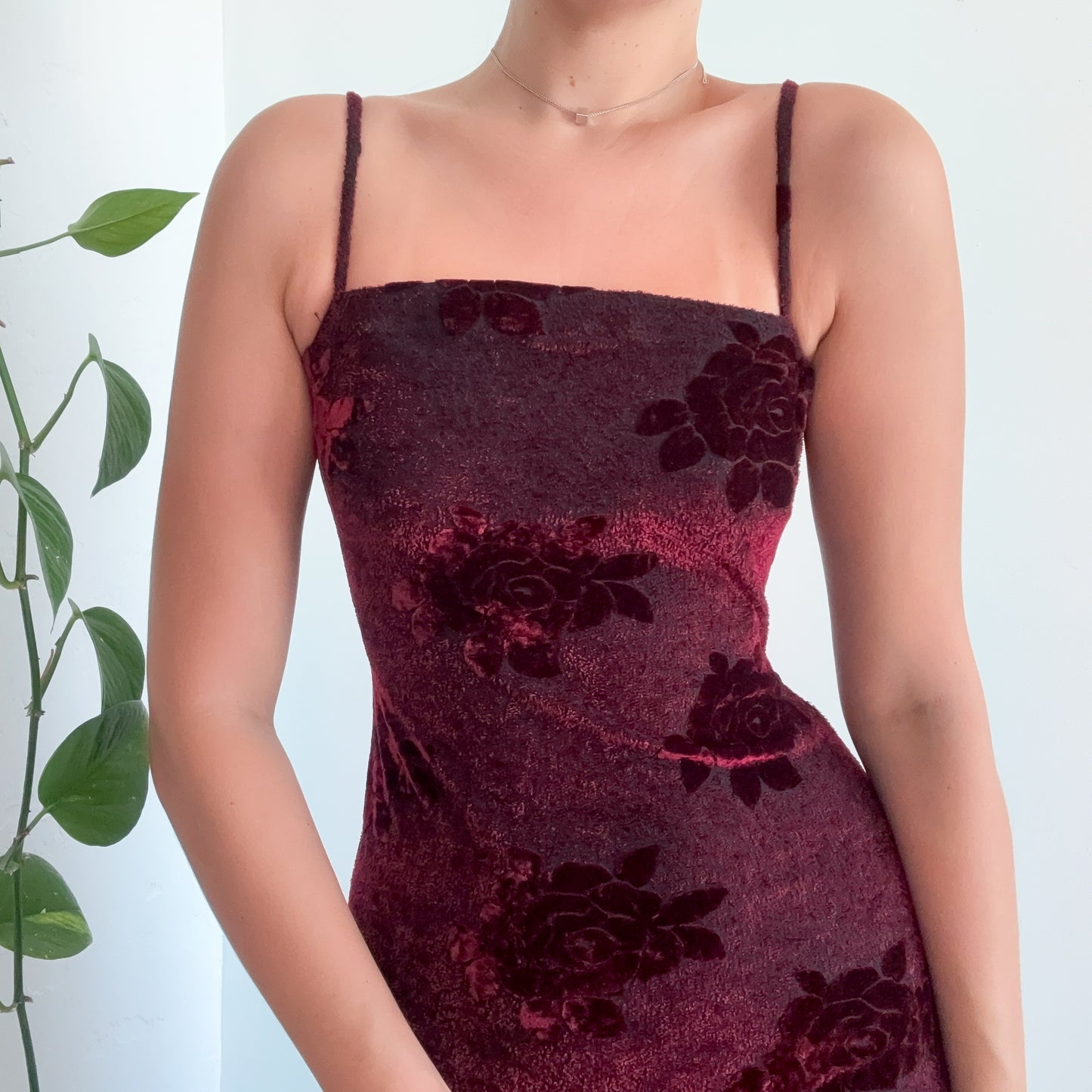 90's Maroon Velvet Floral Maxi Dress / SZ M