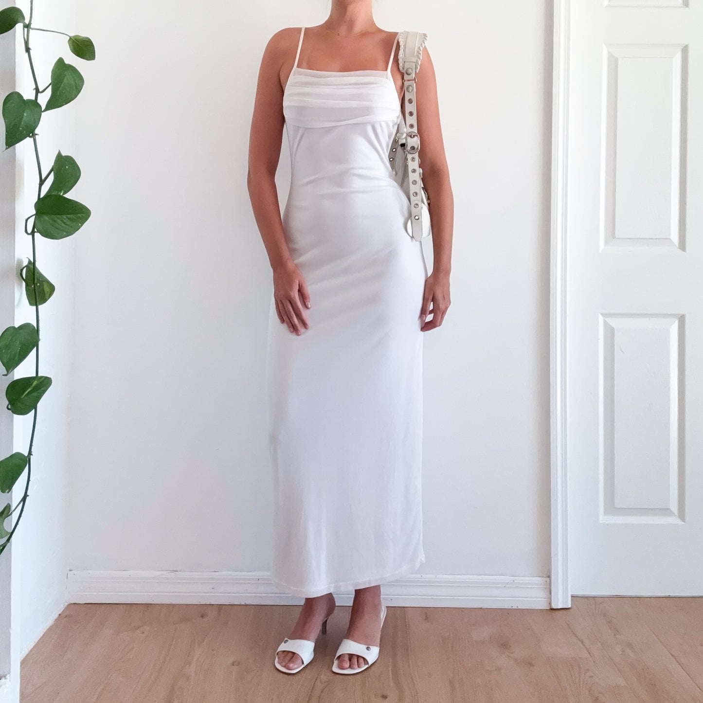 Y2K White Sparkle Maxi Gown / SZ M