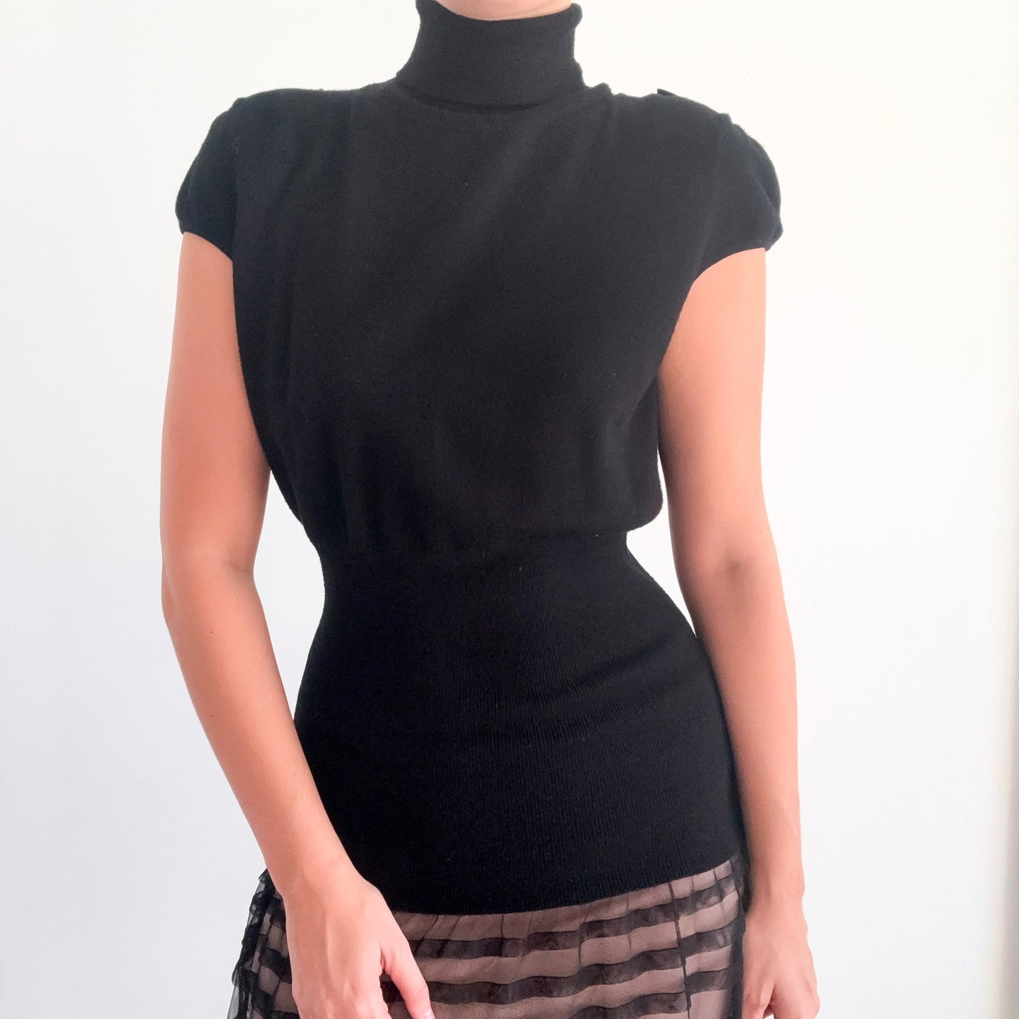 Y2K Black Knit Puff Sleeve Knit Top / SZ M-L