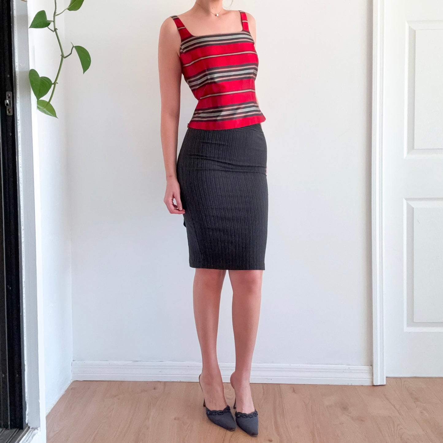 90's Ann Taylor Red Striped Silk Top / SZ 8