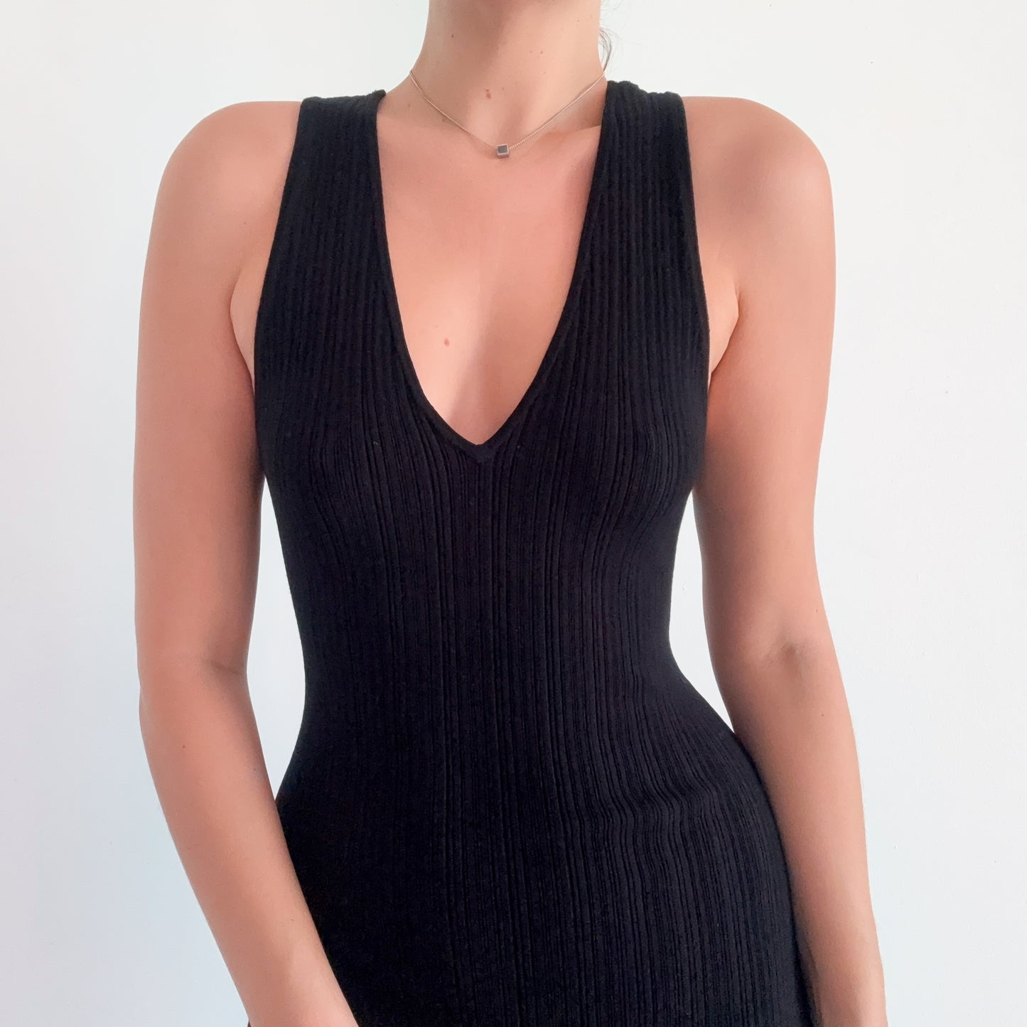 Contemporary Black Ribbed Knit Midi Dress