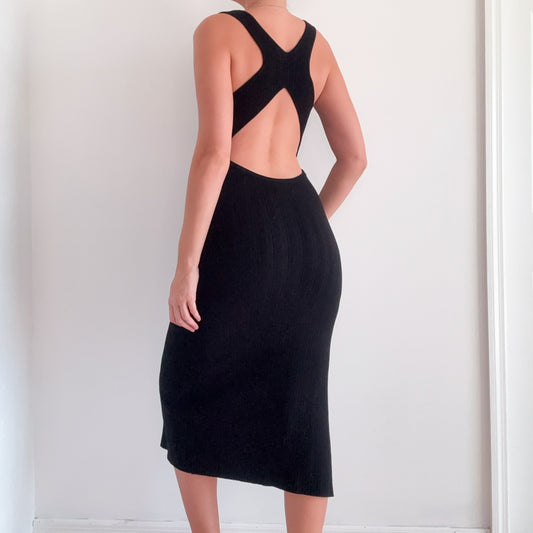 Contemporary Black Ribbed Knit Midi Dress