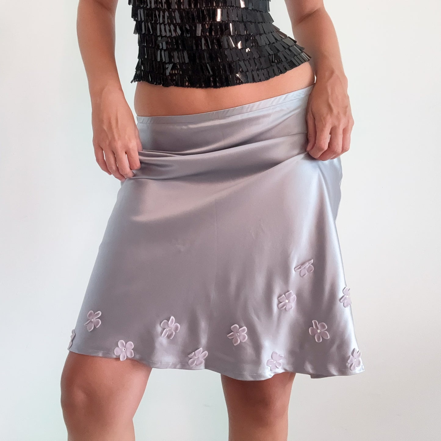 Y2K Grey Silk Flower Midi Skirt / SZ XS-S