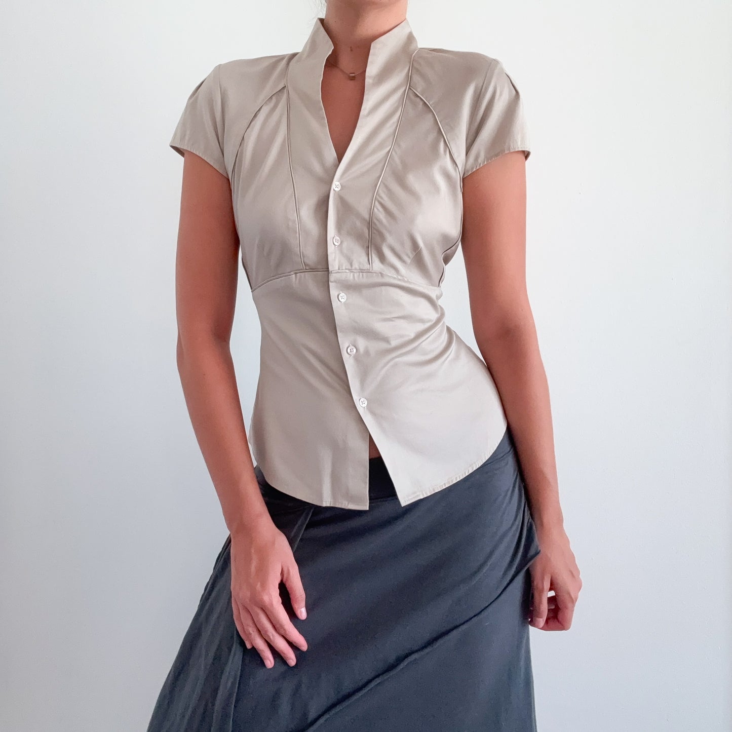 Y2K Beige Button Blouse / SZ S/M