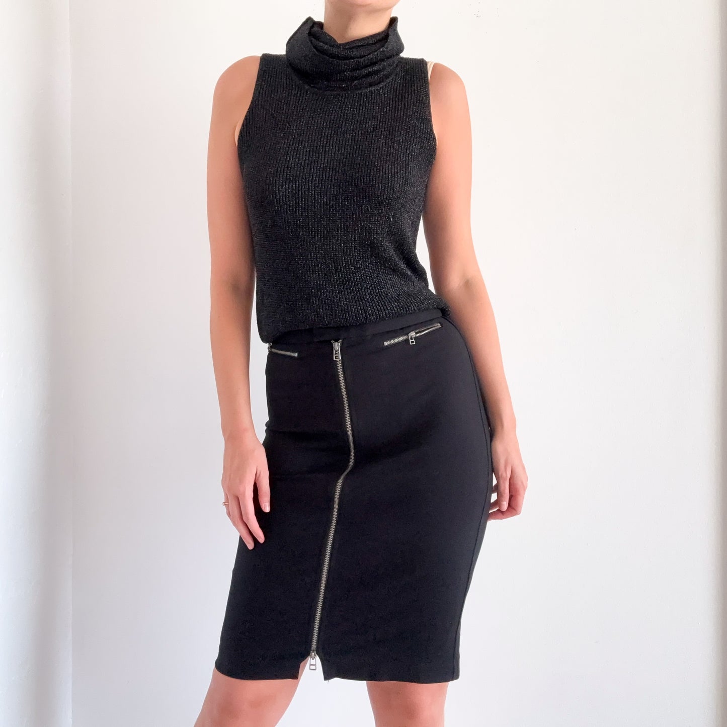 Y2K Black Zip Pencil Skirt / SZ 4