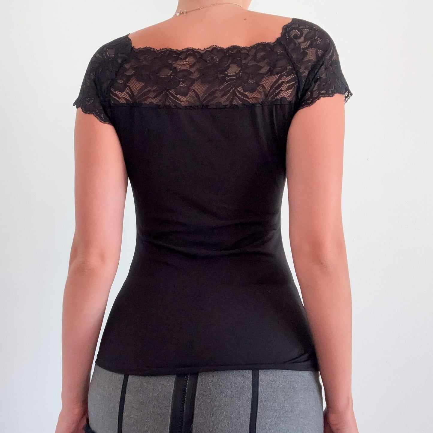 Y2K Black High Neck Lace Top / SZ S