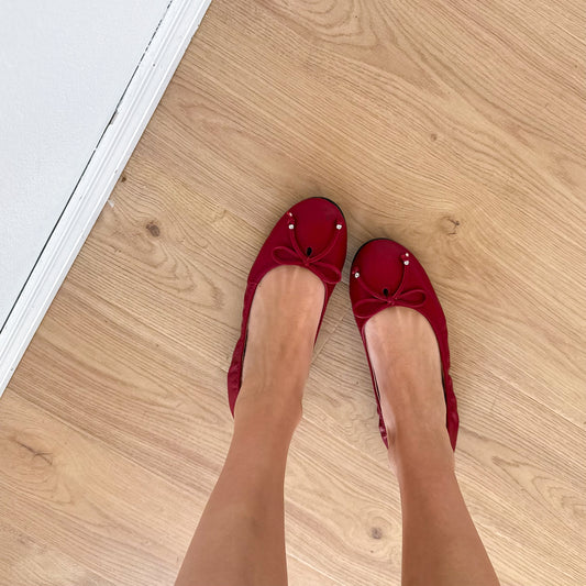 Red Bow Ballet Flats / SZ 9