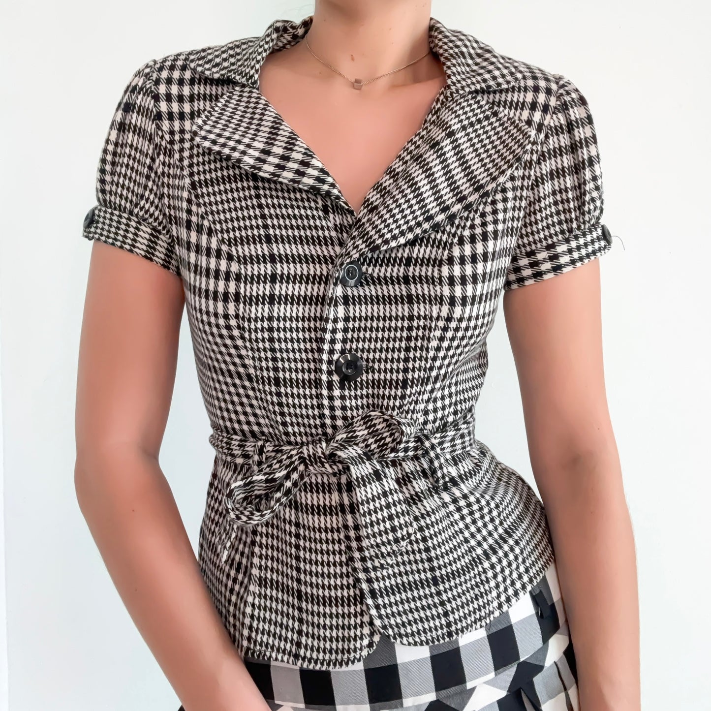 Y2K B&W Houndstooth Short Sleeve Jacket / SZ S