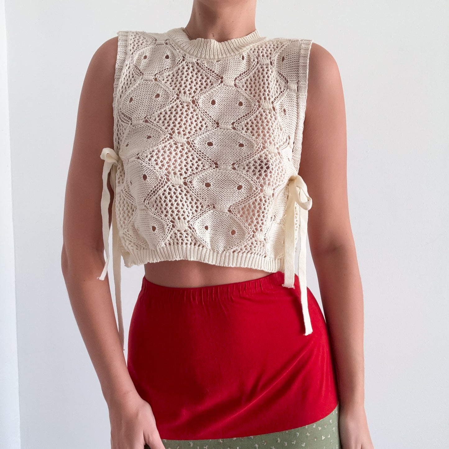 Contemporary Cream Knitted Tie Top / SZ M-L