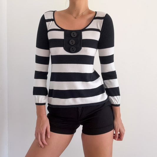 Y2K Black & White Striped Knit Top / SZ XS-S