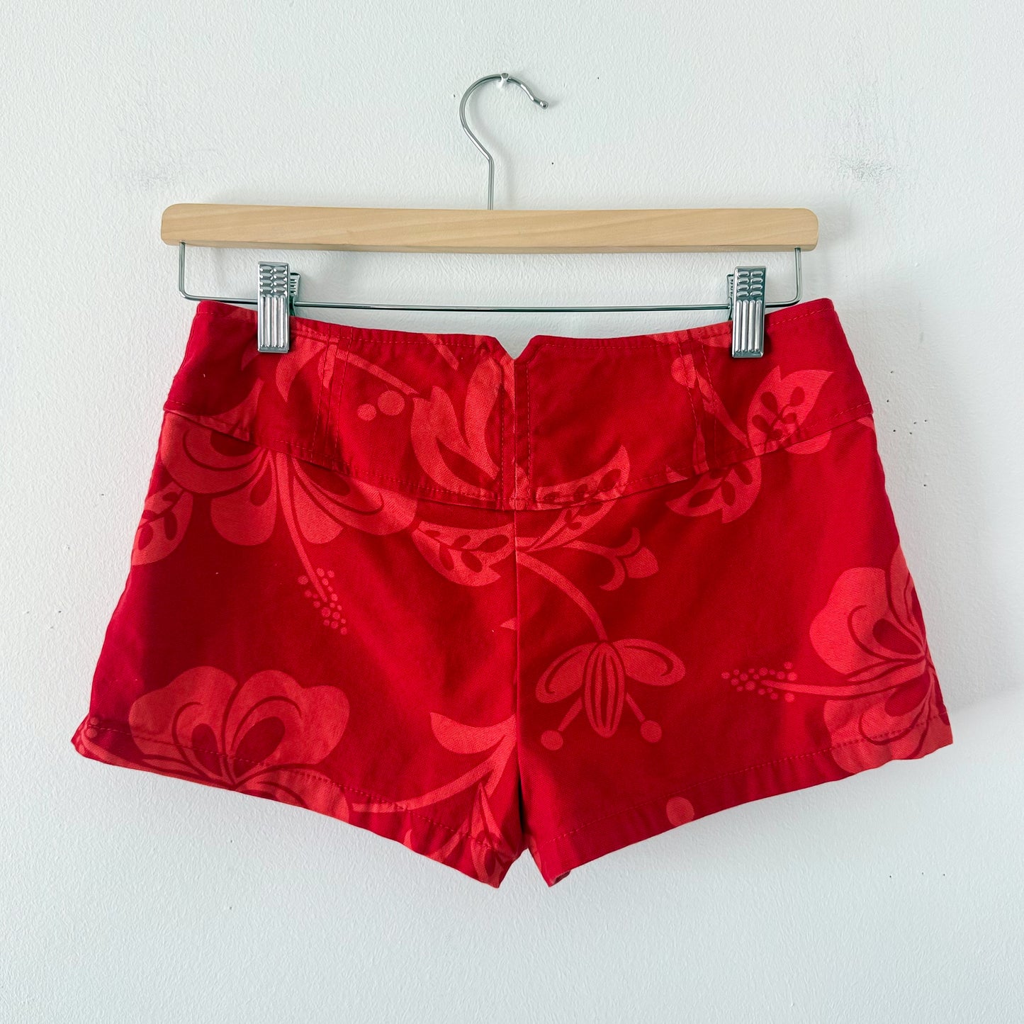 Y2K Red Tropical Mini Shorts / SZ 2/4