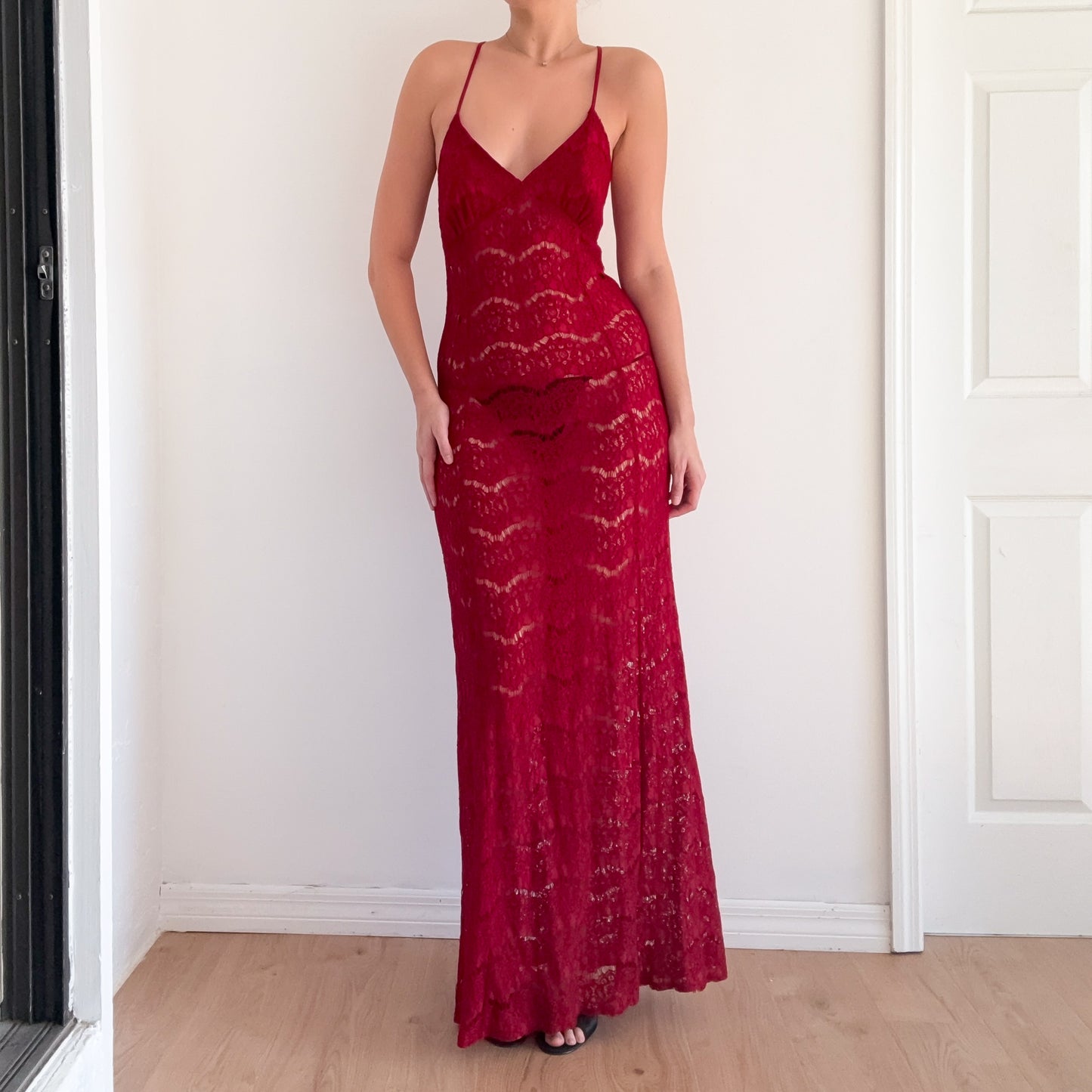 Contemporary Burgundy Lace Maxi Dress / SZ M/L