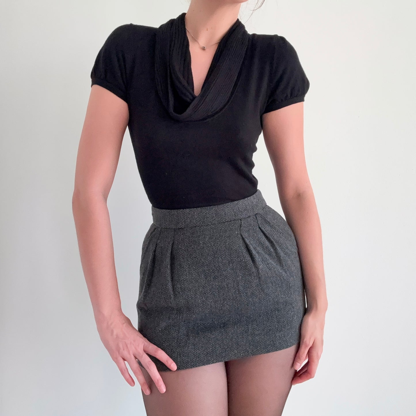 2010's Grey Herringbone Mini Skirt / SZ XS