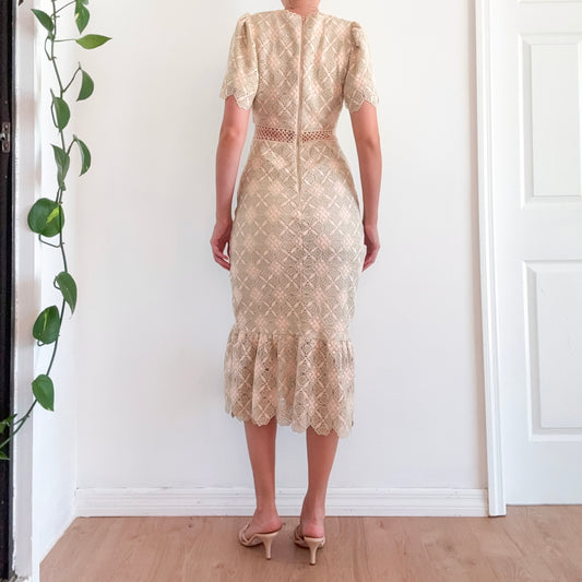 Contemporary Cream & Mint Knitted Embroidered Dress / SZ M