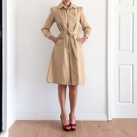 70's Tan & White Trench Coat / SZ S