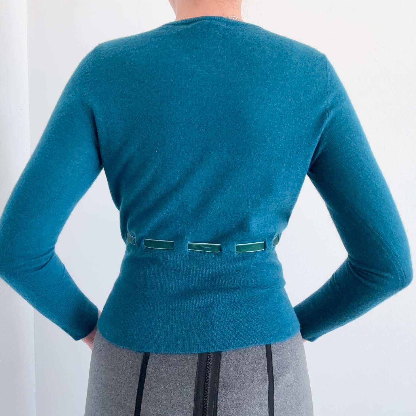 Y2K Peacock Wool Knit Ribbon Cardigan / SZ S/M