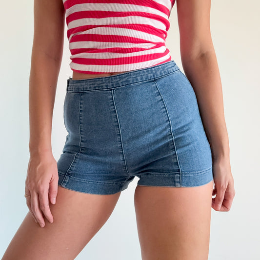 2010's Denim Hot Shorts / SZ 6/8