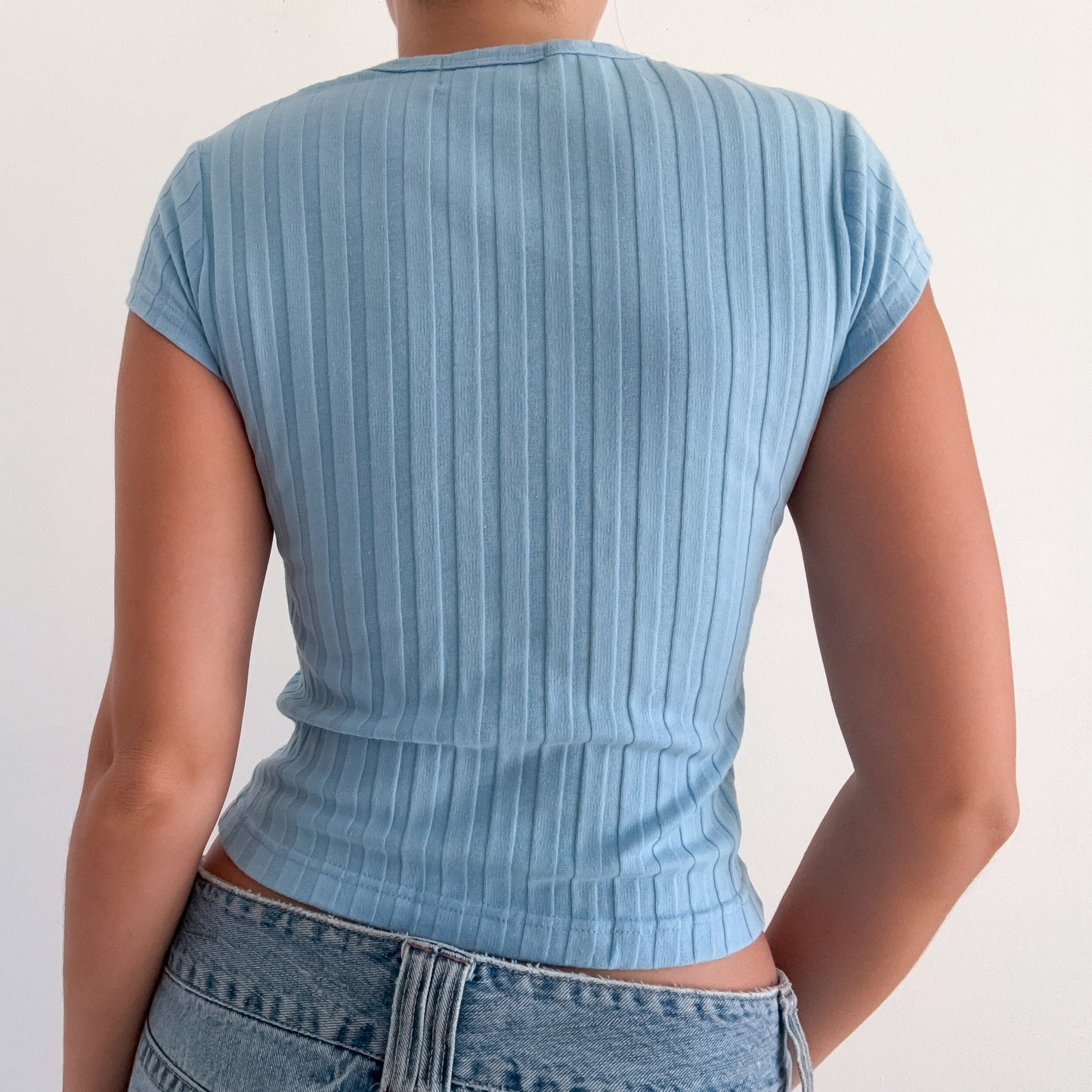 90's Baby Blue Cropped Tee / SZ S