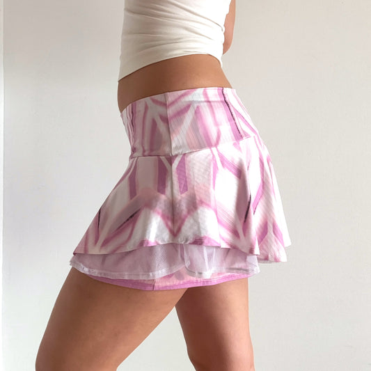 Y2K Orchid & White Printed Tennis Skirt / SZ M